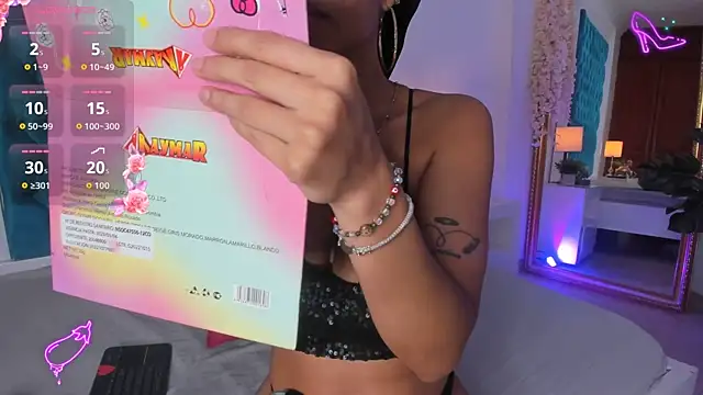 ZoeSantanna  online show from May 2026 01:04:02 PM