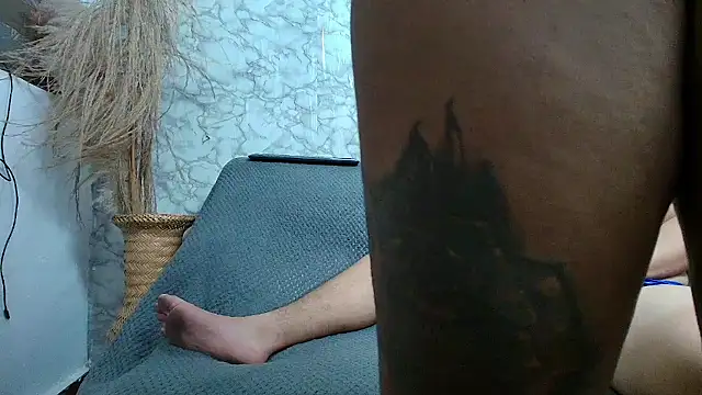 Snapshot of naomi_campbel_ chatting on November 2025 04:23:01 PM naomi campbel online show from November 2025 04:23:01 PM