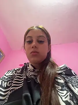 Snapshot of Harley_J_ chatting on May 2026 02:33:01 PM Harley J online show from May 2026 02:33:01 PM