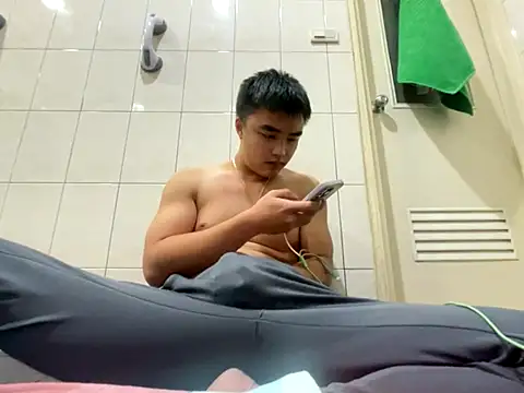 greenteazhang online show from November 2025 02:08:01 PM