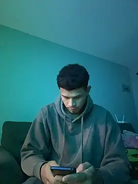 CHARLY-- online show from November 2025 09:41:01 AM