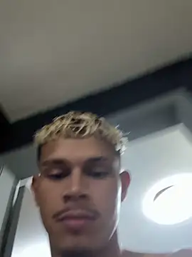 CHARLY-- online show from April 2026 08:42:01 PM