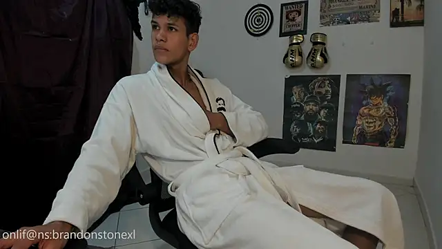 brandonstonexl online show from October 2025 10:06:02 PM