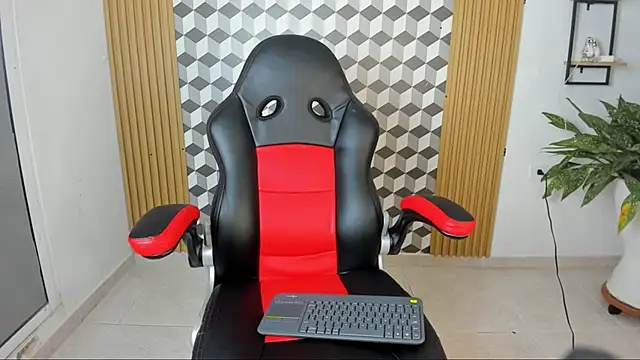 alice  brow online show from October 2025 04:22:02 AM