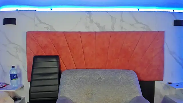 HellAndDante  online show from February 2026 12:48:02 AM