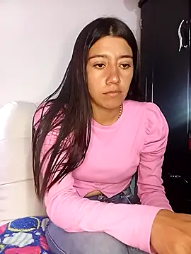 Snapshot of Madow_Lu chatting on September 2025 06:11:02 PM Madow Lu online show from September 2025 06:11:02 PM