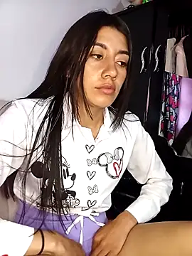 Snapshot of Madow_Lu chatting on September 2025 09:41:02 PM Madow Lu online show from September 2025 09:41:02 PM