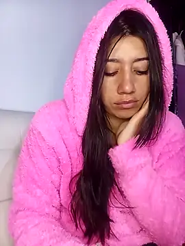 Snapshot of Madow_Lu chatting on October 2025 09:51:01 AM Madow Lu online show from October 2025 09:51:01 AM