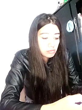 Snapshot of Madow_Lu chatting on October 2025 10:29:02 PM Madow Lu online show from October 2025 10:29:02 PM