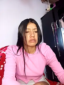 Snapshot of Madow_Lu chatting on October 2025 08:18:02 PM Madow Lu online show from October 2025 08:18:02 PM