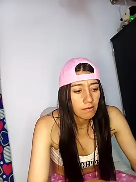 Snapshot of Madow_Lu chatting on October 2025 12:21:02 AM Madow Lu online show from October 2025 12:21:02 AM