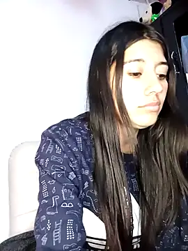 Snapshot of Madow_Lu chatting on October 2025 12:33:02 AM Madow Lu online show from October 2025 12:33:02 AM