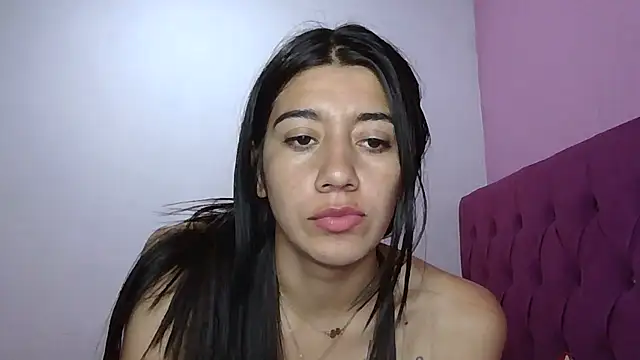 Snapshot of Madow_Lu chatting on October 2025 10:58:01 PM Madow Lu online show from October 2025 10:58:01 PM