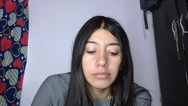 Snapshot of Madow_Lu chatting on November 2025 11:21:01 AM Madow Lu online show from November 2025 11:21:01 AM