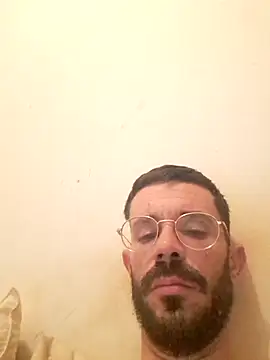 Snapshot of lolo7121 chatting on September 2025 10:23:02 PM lolo7121 online show from September 2025 10:23:02 PM