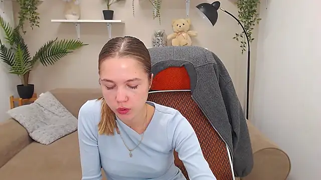 Snapshot of Spicy_Lexi chatting on October 2025 06:45:02 AM Spicy Lexi online show from October 2025 06:45:02 AM