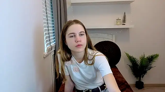 Spicy Lexi online show from May 2026 06:42:01 AM