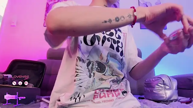 Snapshot of SebastianHilton chatting on February 2026 12:39:02 PM SebastianHilton online show from February 2026 12:39:02 PM