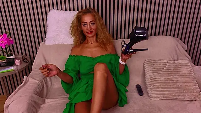 aellabeyonce online show from July 2026 03:41:01 PM