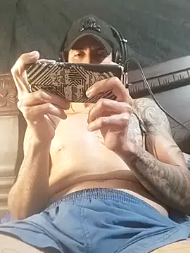 Alexsexygamer online show from October 2025 01:41:02 AM