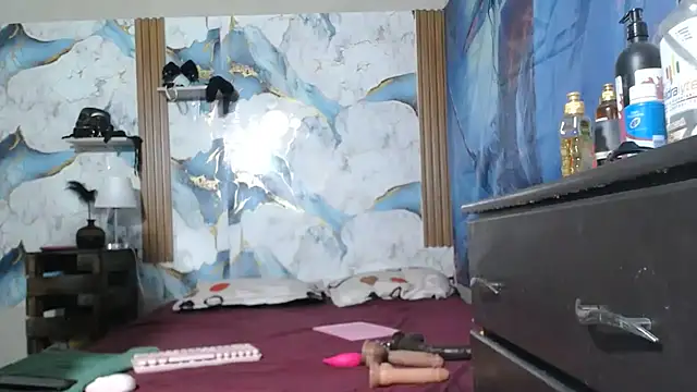 CataleyaRosee online show from July 2026 07:28:02 AM