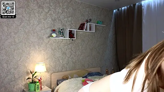 AnnyiBlue online show from February 2026 12:33:01 PM