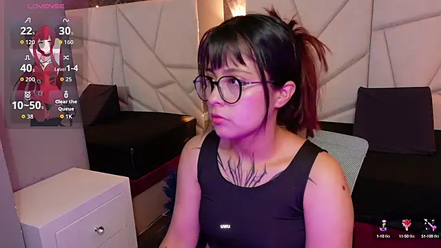 Snapshot of sophiaa_7 chatting on October 2025 12:04:01 PM sophiaa 7 online show from October 2025 12:04:01 PM