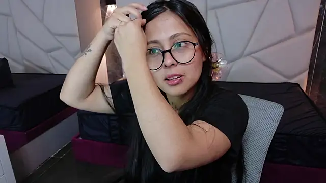 sophiaa 7 online show from January 2026 11:25:01 AM