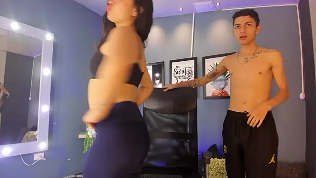 NickandAbby  online show from March 2026 12:41:01 PM