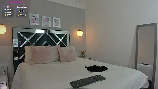 meloody7 online show from December 2025 11:37:01 AM