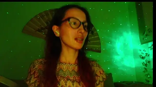 Snapshot of KiotoShine chatting on October 2025 05:12:01 PM KiotoShine online show from October 2025 05:12:01 PM