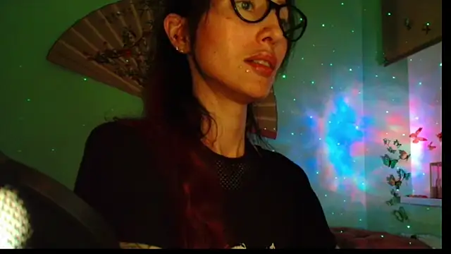 Snapshot of KiotoShine chatting on November 2025 04:19:01 PM KiotoShine online show from November 2025 04:19:01 PM