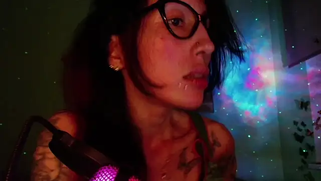 KiotoShine online show from February 2026 05:00:02 PM