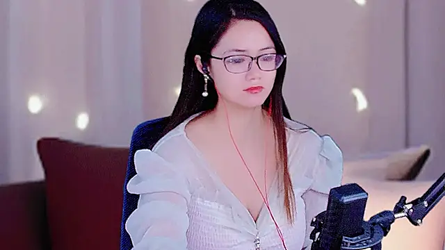 Snapshot of September79 chatting on November 2025 11:54:01 PM September79 online show from November 2025 11:54:01 PM