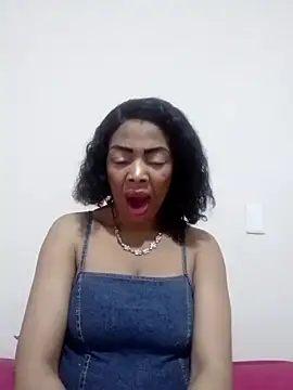 SEXYMOANSXX online show from September 2025 07:13:02 AM