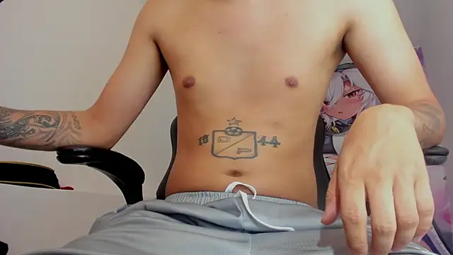 Fran Boy online show from October 2025 03:59:01 AM