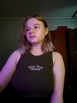 Snapshot of SlipperSherry chatting on November 2025 02:53:02 AM SlipperSherry online show from November 2025 02:53:02 AM