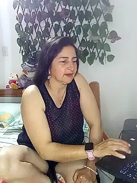 Snapshot of Victorya_suger chatting on November 2025 02:20:01 AM Victorya suger online show from November 2025 02:20:01 AM