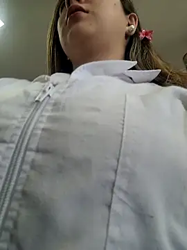 Snapshot of Sophie_del_Castillo chatting on September 2025 08:21:01 PM Sophie del Castillo online show from September 2025 08:21:01 PM