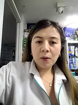 Snapshot of Sophie_del_Castillo chatting on October 2025 12:00:01 AM Sophie del Castillo online show from October 2025 12:00:01 AM