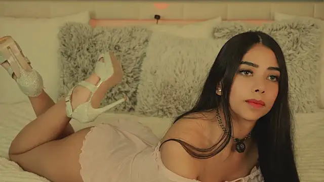 MikaelaJayy online show from April 2026 02:44:01 AM