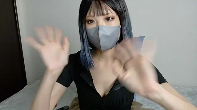 sarina at online show from September 2025 04:34:02 AM