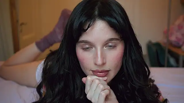 Snapshot of ellaa91 chatting on November 2025 01:22:02 PM ellaa91 online show from November 2025 01:22:02 PM