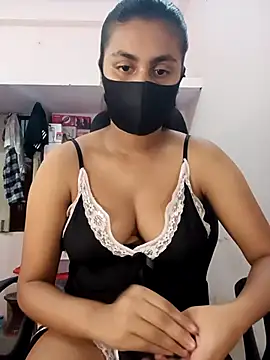 hotmanshi online show from October 2025 06:50:02 PM