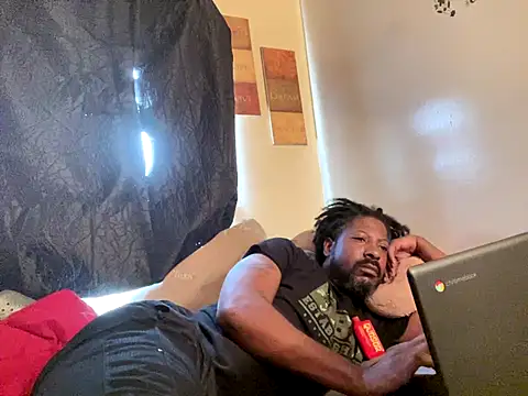 viceutk1 online show from September 2025 03:50:02 PM