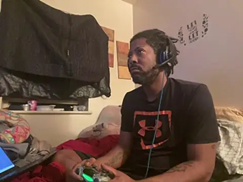 viceutk1 online show from February 2026 10:57:01 AM