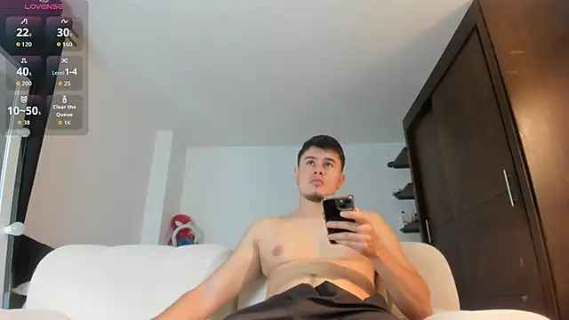 twinguys online show from November 2025 12:45:02 PM