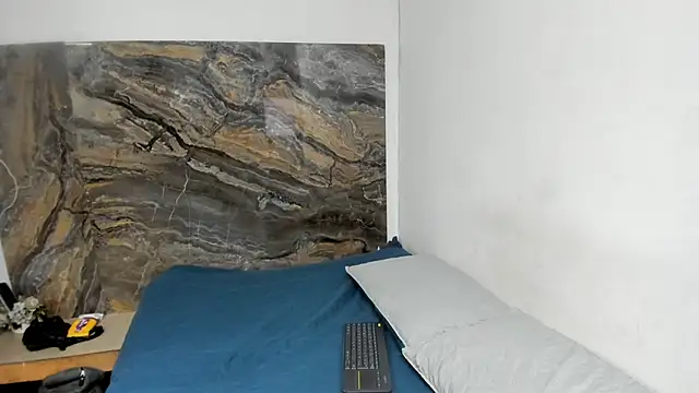 Snapshot of Alexayblake chatting on October 2025 07:42:02 PM Alexayblake online show from October 2025 07:42:02 PM