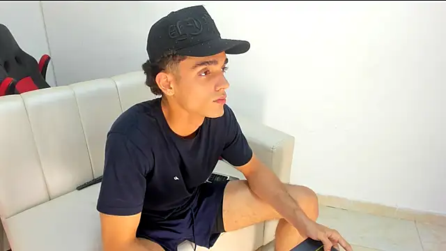 nathan shimmer online show from October 2025 04:15:01 AM