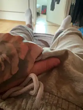 Dodxx77 online show from October 2025 04:05:02 PM